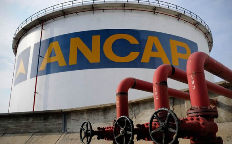 A pesar del paro, FANCAP asegura abastecimiento de combustibles con guardias gremiales