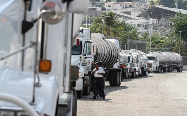 “Uruguay ya importó combustible en 1985 y la experiencia fue nefasta para el país”