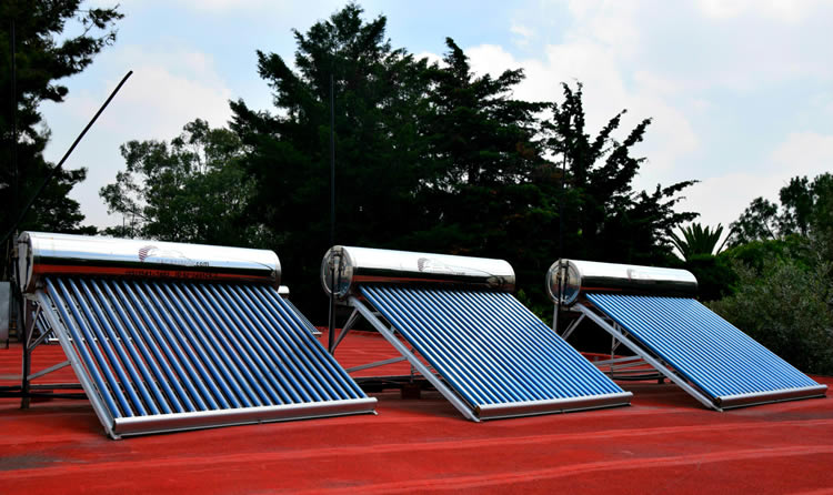 Crece la demanda de calentadores solares de agua en Estaciones de Servicio