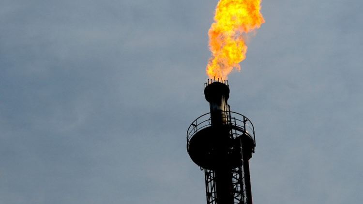 La industria cayó en 2020 casi 11 por ciento: Refinación de petróleo la de mayor incidencia negativa