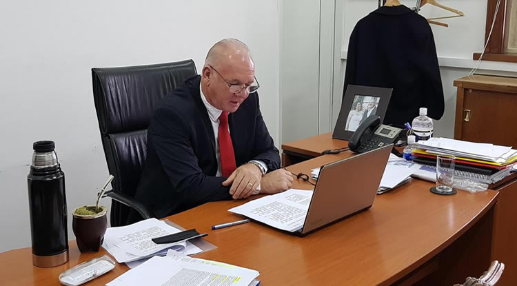 Ministerio de Industria  informará al Parlamento sobre el avance de la comisión que analiza el fracking en Uruguay