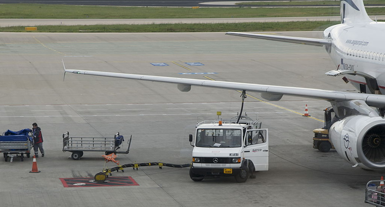 ANCAP dejará de operar plantas de aero combustibles en aeropuertos de Carrasco y Laguna del Sauce