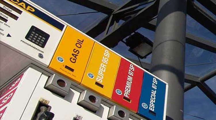ANCAP sugirió aumentar las naftas 5 pesos y el gas oil 10 por litro