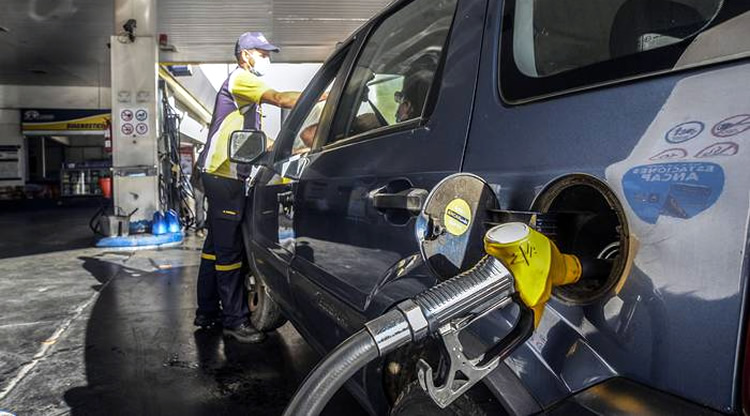 Se prevé que los precios de los combustibles se mantendrán sin variaciones en Mayo