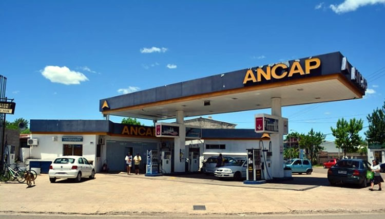 Baja en precio de la gasolina en Brasil provocó caídas en las ventas de 40 por ciento en ciudades fronterizas uruguayas