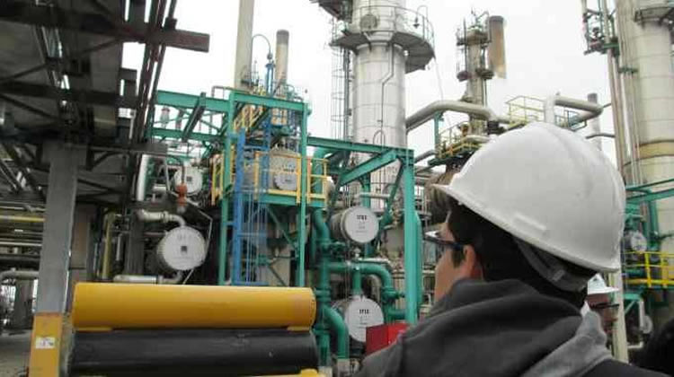 Por obras de mantenimiento la refinería La Teja detendrá su producción durante 10 días