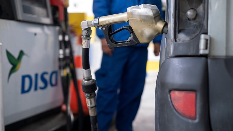 Cruce entre el oficialismo y la oposición por los precios de los combustibles