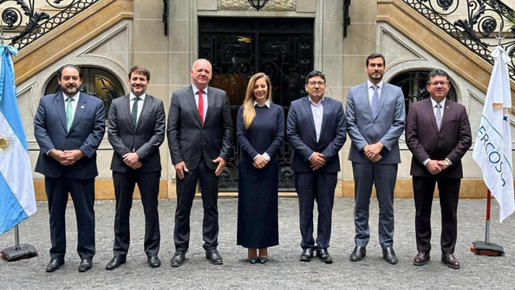 Viceministro Walter Verri: “Uruguay está muy interesado en comprarle más gas a Argentina”