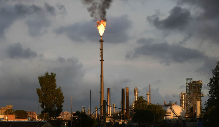 Se adelantó parada de la refinería que estaba prevista para el 4 de setiembre por diferencias con FANCAP