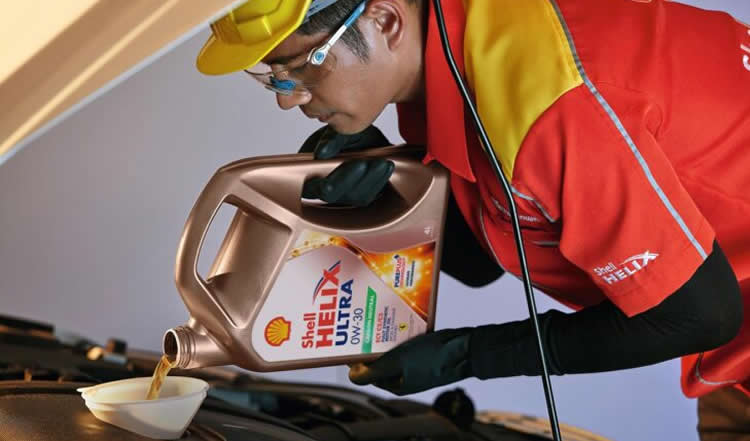 Shell desarrolla aceites proyectando cero emisiones de C02 en 2050