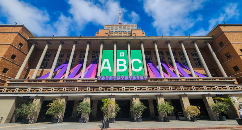 ANCAP cortó suministro de combustibles a las Intendencias de Montevideo y Cerro Largo