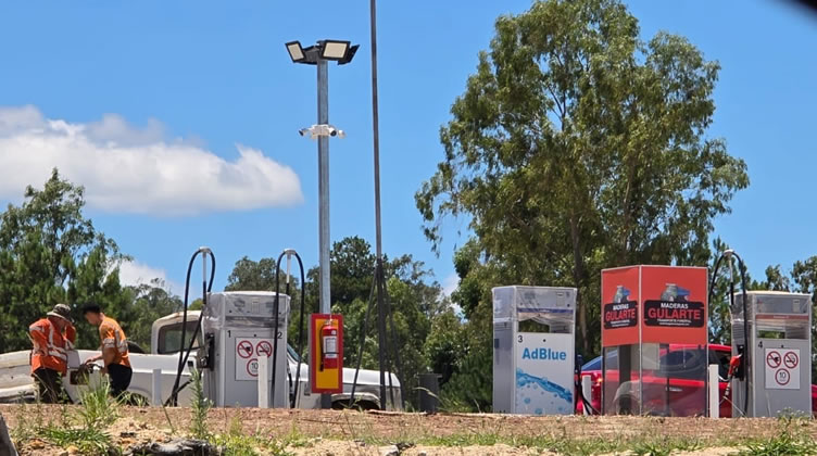 Denuncian boca de expendio de combustible en Tacuarembó con cuatro surtidores y venta de gasoil más barato
