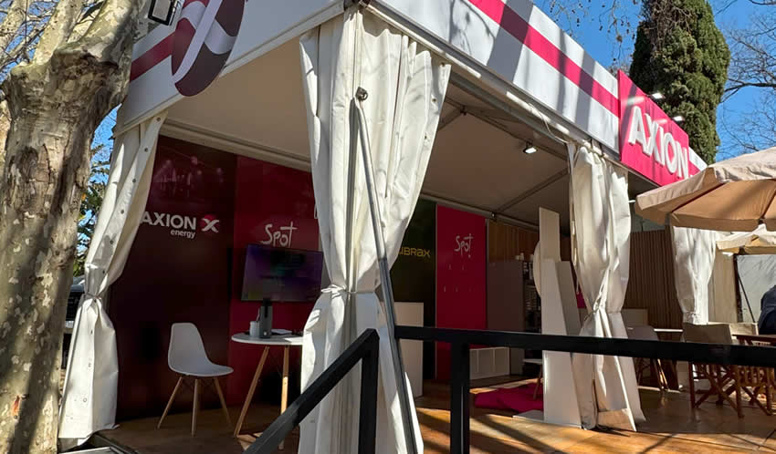 AXION energy llevó el espíritu de las Estaciones de Servicio a la Expo Prado con un stand pensado para la familia