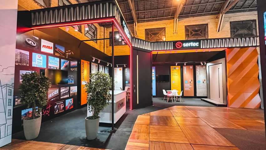 Feria de la Construcción: Sertec demostró por qué el ACM es el material preferido en Estaciones de Servicio
