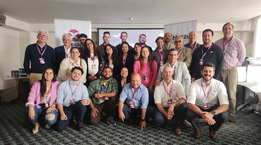 AXION impulsa su red con un taller para fortalecer el liderazgo en Estaciones de Servicio