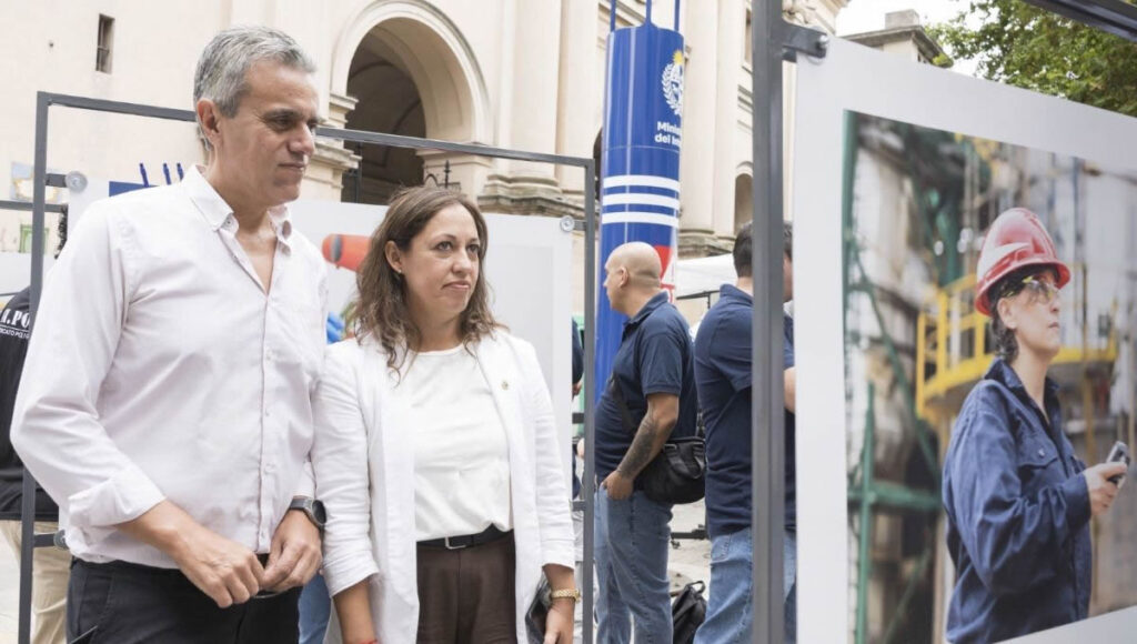 ANCAP destacó el aporte de más de 580 mujeres en la empresa y reafirmó su compromiso con la equidad de género