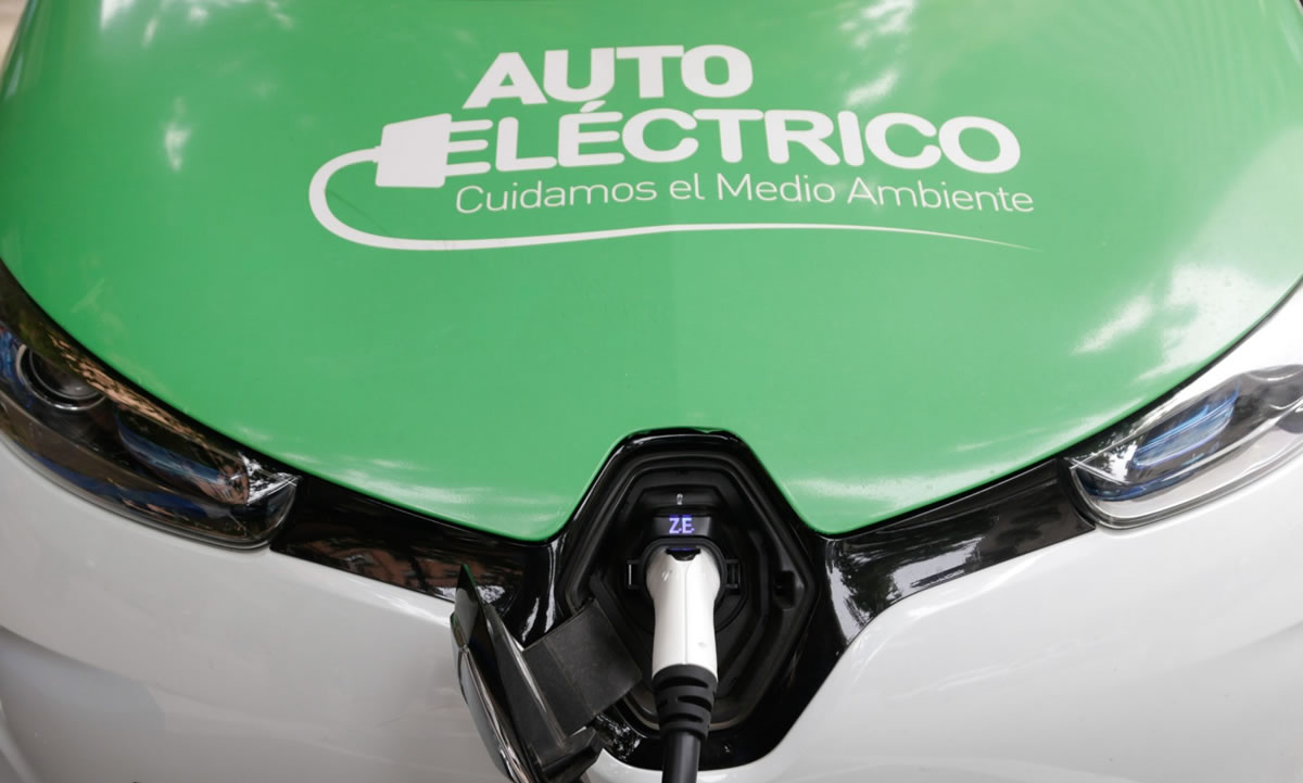 IMESI a los autos eléctricos en 2027: ¿Qué cambia y por qué preocupa a las Estaciones de Servicio?